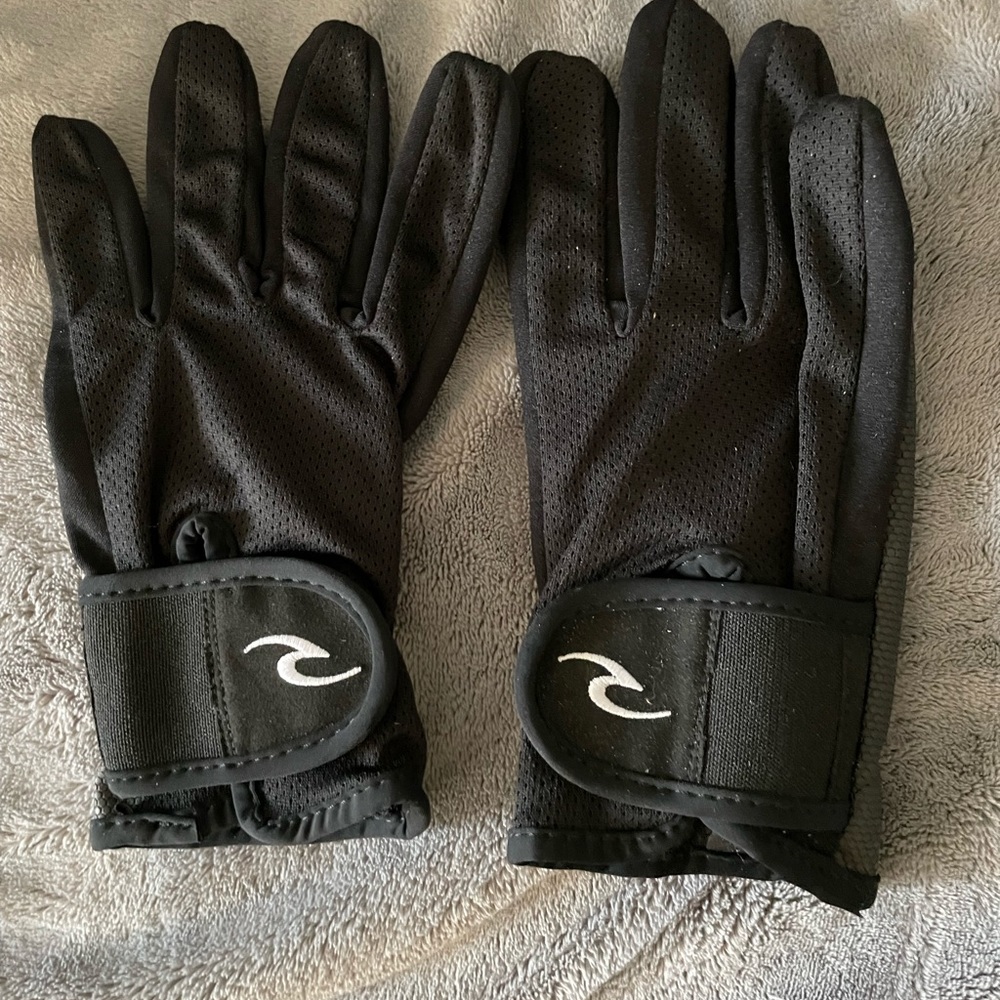 Radians black gloves